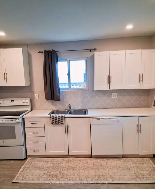 630 First St, Gravenhurst 5