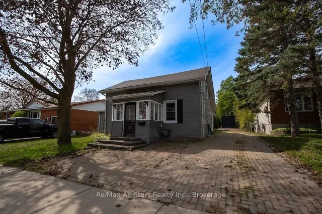 23 Wolfe St, Kawartha Lakes