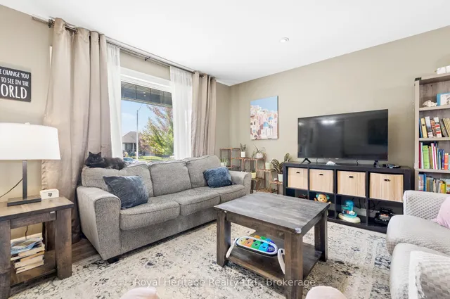 40 Ambrosia Terr, Quinte West 4