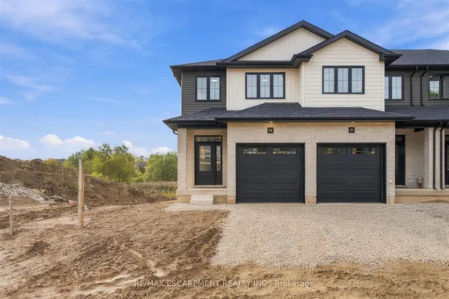 72 Johnson Rd #13, Brantford 2