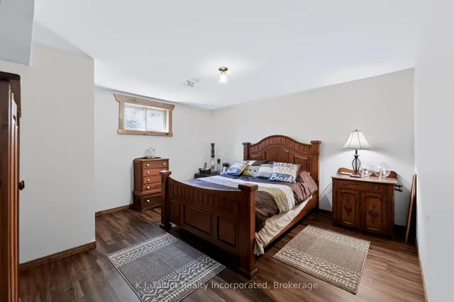 33786 Crystal Springs Road, R. R. #1 Rd, Bluewater 5