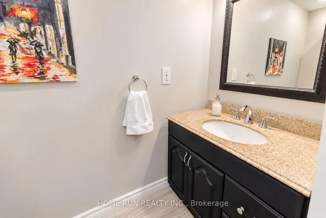 57 Fair Oaks Cres, Ottawa 5