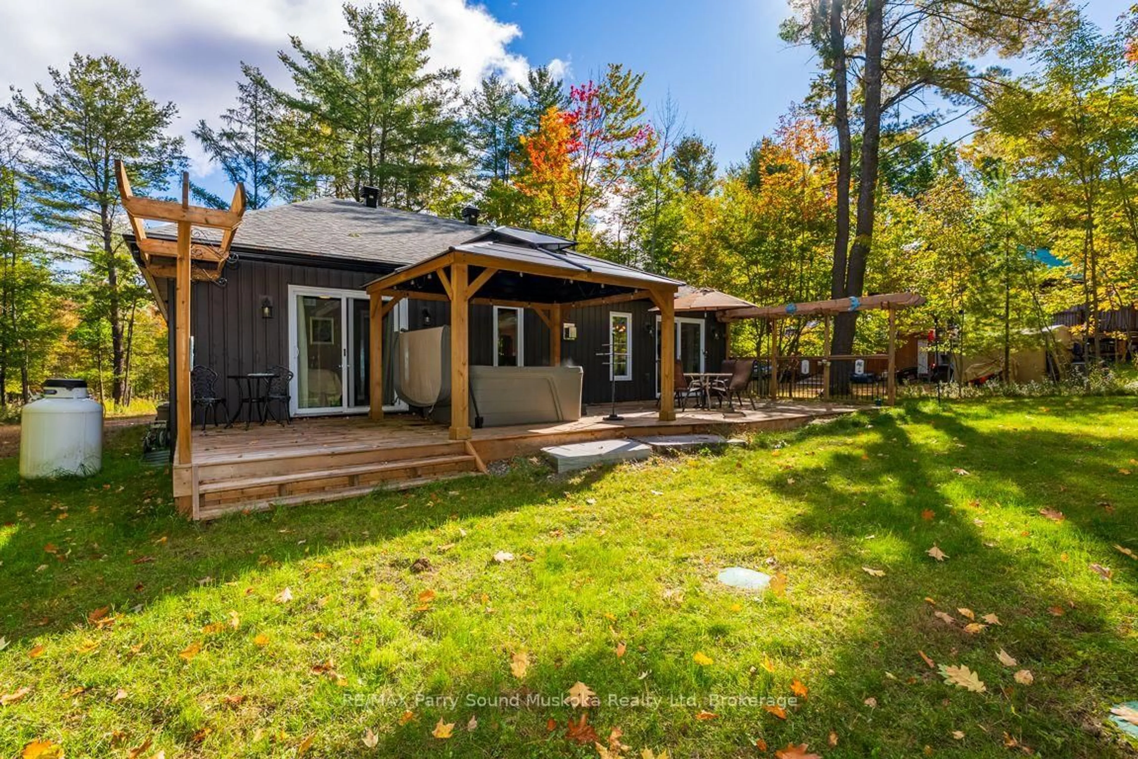 trreb/IMG-X13867730_0b5c533c-5344-45ef-b35c-2c4fd5f95ab8-l.jpg