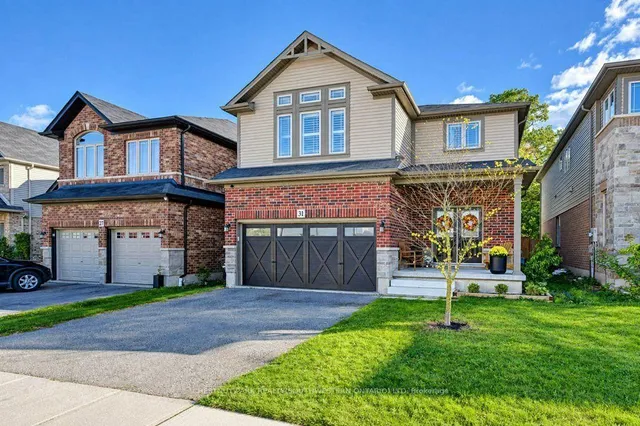 31 Elmbank Tr, Kitchener 3