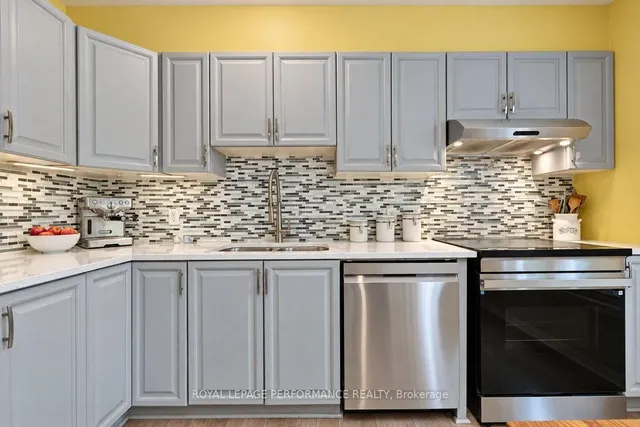 141 Arcola Private, Ottawa 3