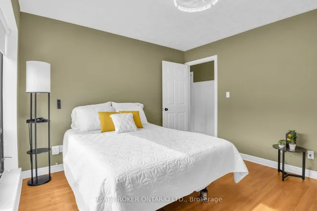 1717 2nd Ave #505, Owen Sound 2