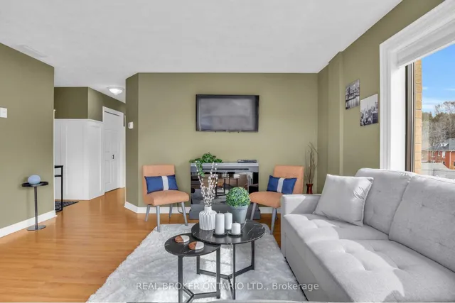 1717 2nd Ave #505, Owen Sound 5