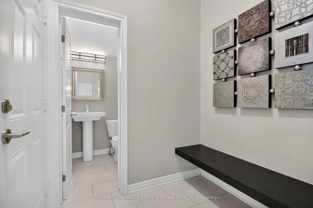 184 Mattingly Way, Ottawa 4
