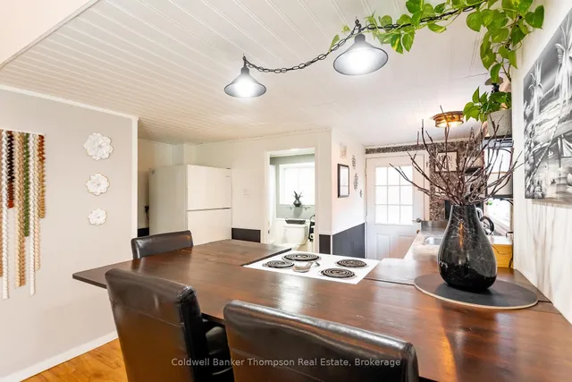 11 Watson St, McMurrich/Monteith 4