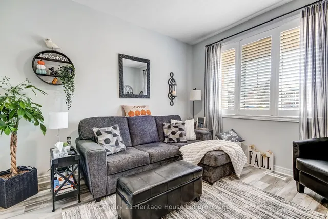 19 Anderson St #1, Woodstock 4