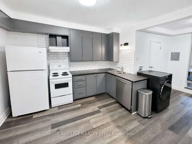 203-205 Marier Ave, Ottawa 3