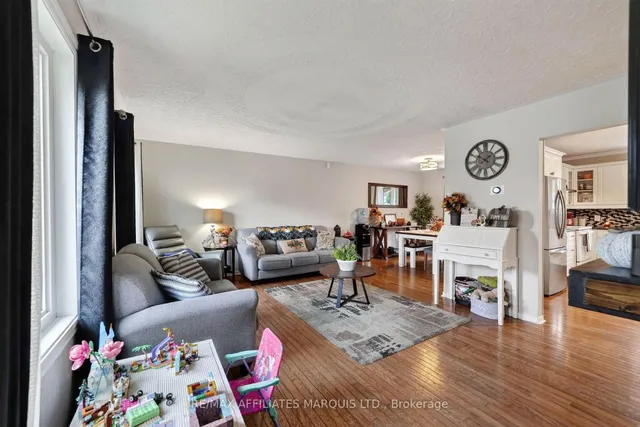 1313 Stormont Dr, Cornwall 4