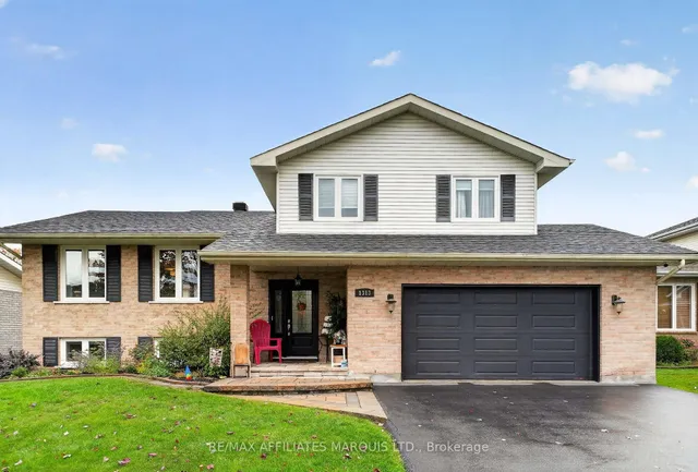 1313 Stormont Dr, Cornwall 1