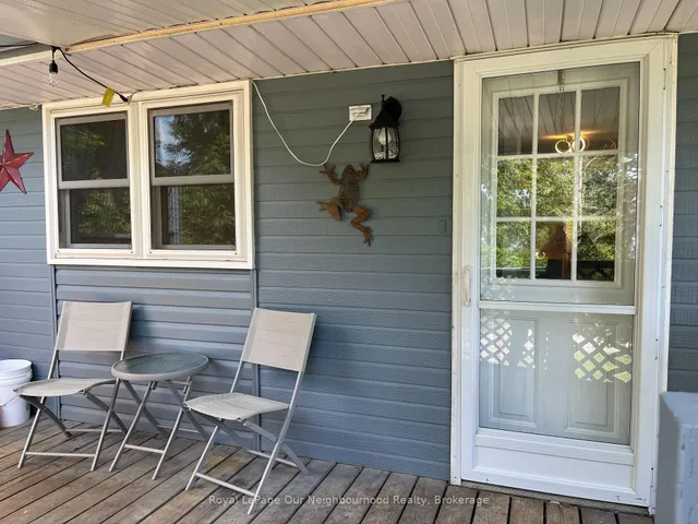 72 Lakeshore Rd, Limoges 4