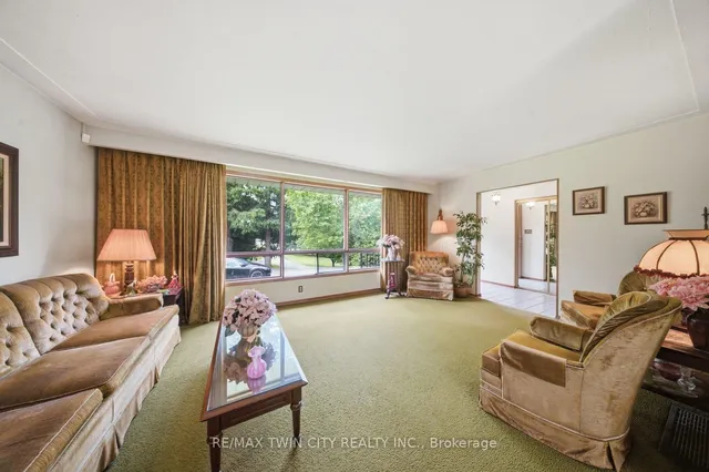 1598 6 Highway, Hamilton 2