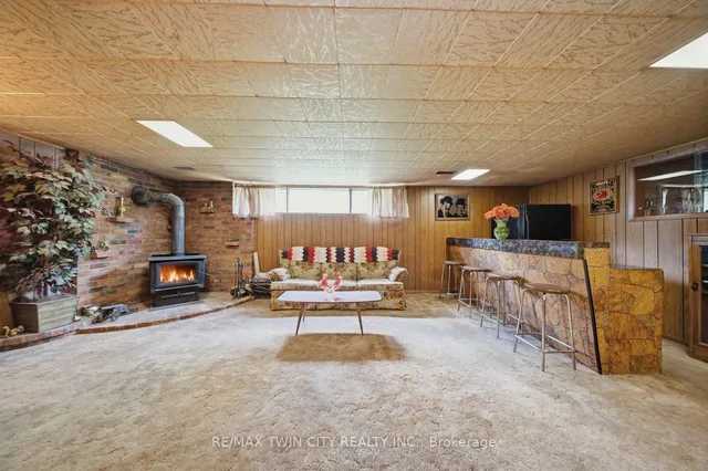 1598 6 Highway, Hamilton 3
