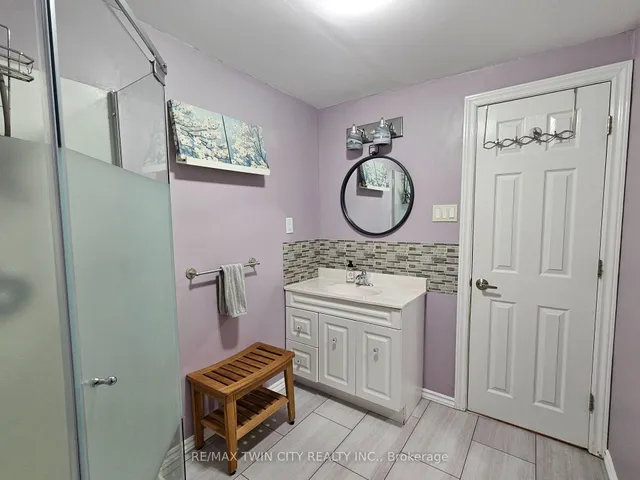 1323 Queen St #125, Wilmot 5