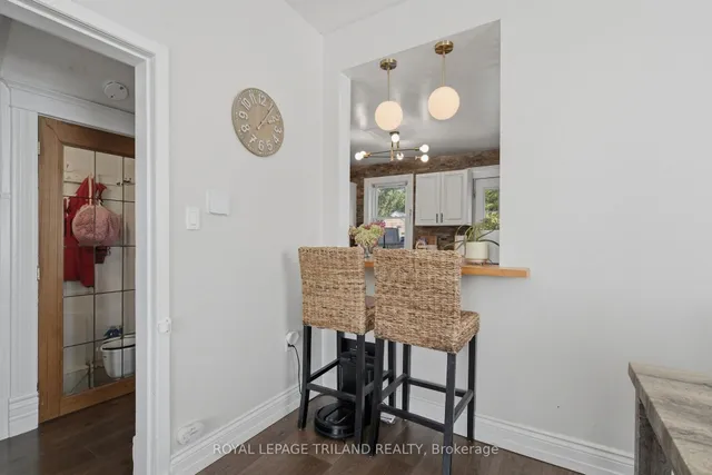54 Hume St, London East 4