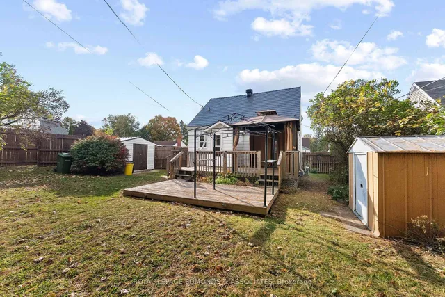 359 Chamberlain St, Pembroke 5