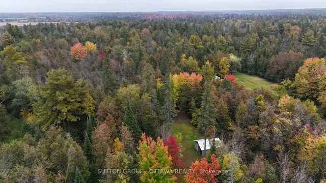2954 Richardson Side Rd, Carp 4