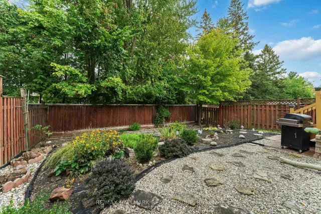 2053 ROLLING BROOK Dr, Ottawa 5