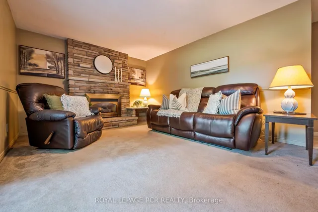 137 White Pine Cres, Waterloo 5