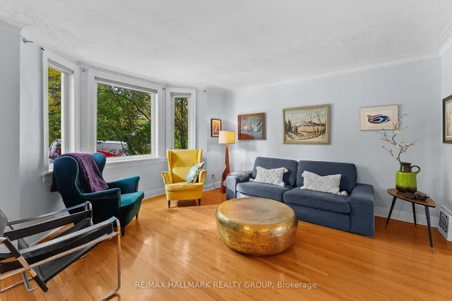 425 Chapel St, Ottawa 2