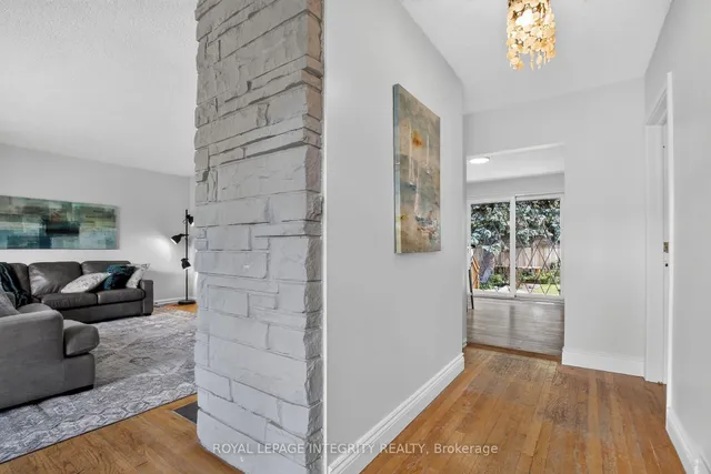 1213 Mcwatters Rd, Ottawa 5
