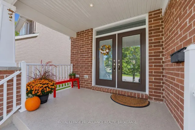 1369 Waterside Way, Kingston 2