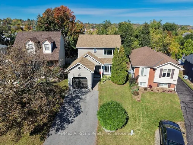 1118 Huntington Circ, Peterborough 2