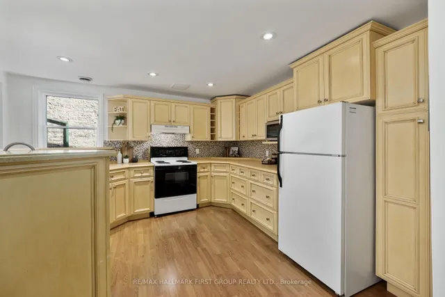 19 King St #202, Cobourg