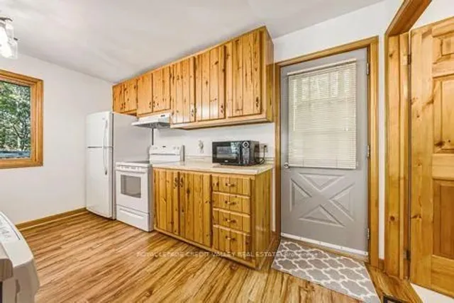 1064 Whiskey Jack Lane, Algonquin Highlands 5
