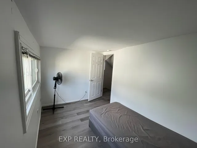 81 Holmes Ave, Hamilton 3