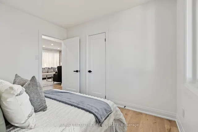 98 Wise Cres, Hamilton 5