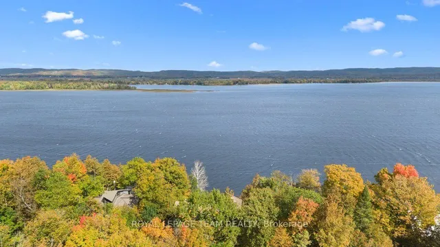 4980 Opeongo Rd, Ottawa 2