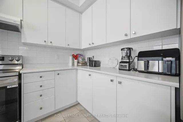 240 Velvet Way, Thorold 3