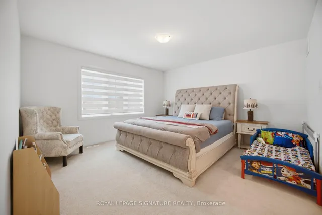 240 Velvet Way, Thorold 5