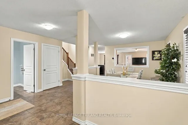 1536 Green Gables Rd, London South 5