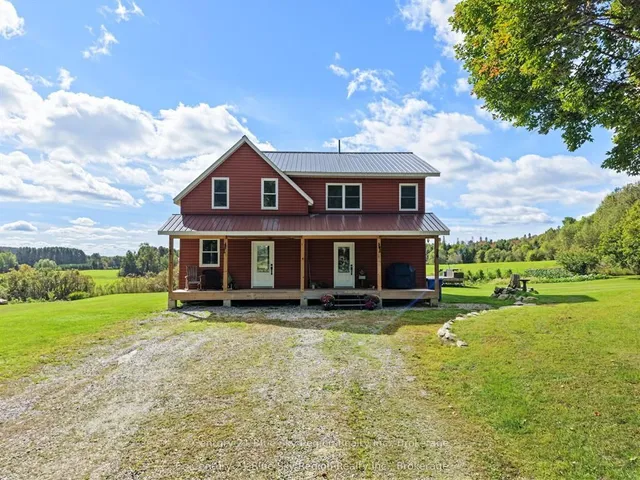 2111 Four Mile Lake Rd, North Bay 1