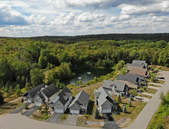 8 William James Crt #28, Dysart et al 3
