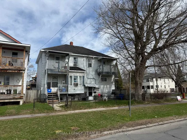 300 St Felix St, Cornwall 1