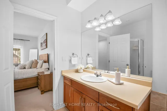 169 West Rivertrace Walk, London North 3