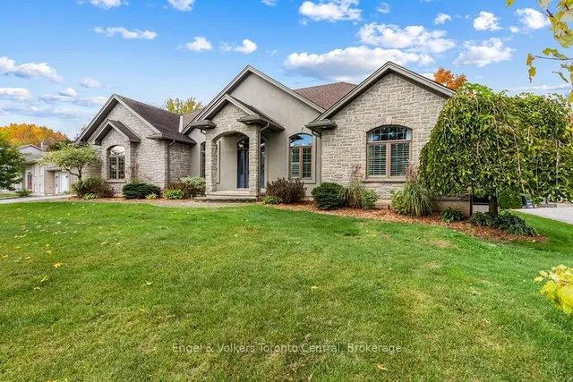184 SUTACRITI St, Georgian Bluffs 4