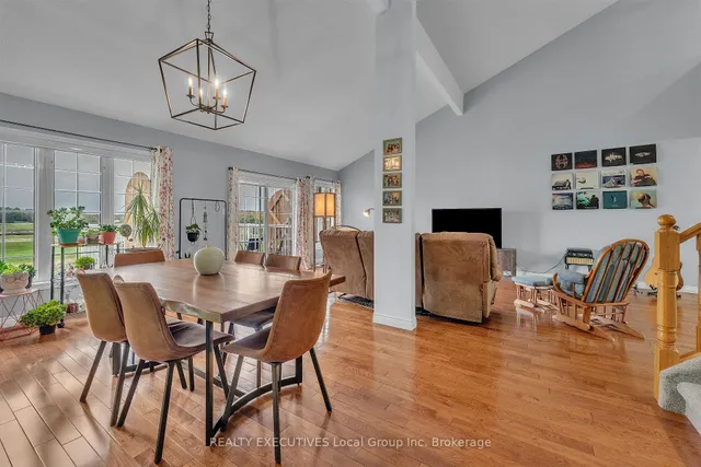 87 Fairway Dr, Callander 3