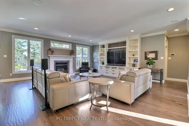 2083 Faircloth Rd, London North 5