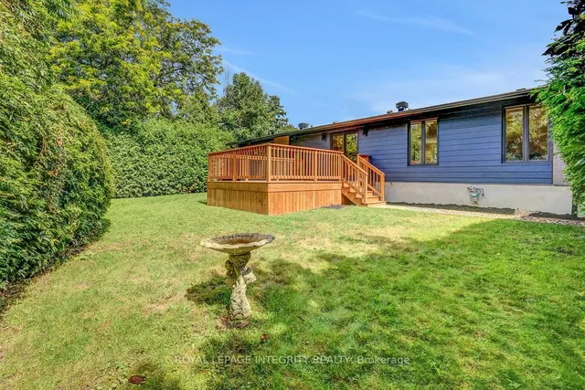 8 Brian Cres, Ottawa 5