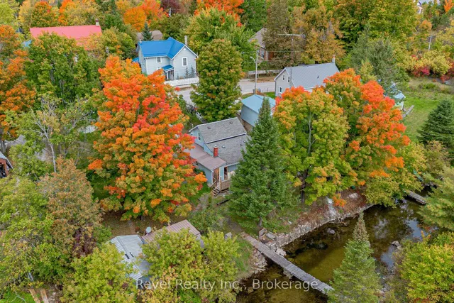 14 Richmond St, Kawartha Lakes 2