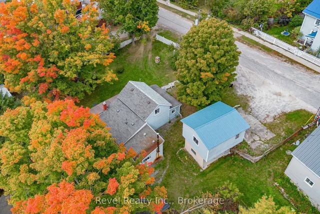 14 Richmond St, Kawartha Lakes 3