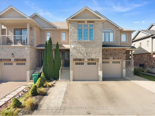 72 Meadowridge St, Kitchener 3