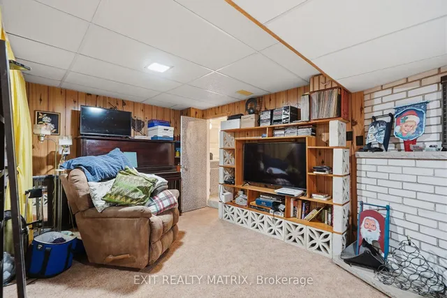 1055 Victoria St, Champlain 3